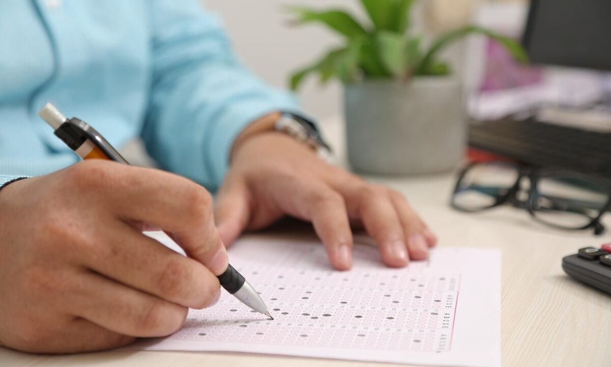 Anträge, die niemand freiwillig ausfüllt: 7 Regeln, mit denen Formulare schneller gehen