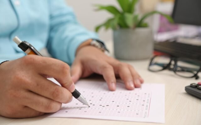 Anträge, die niemand freiwillig ausfüllt: 7 Regeln, mit denen Formulare schneller gehen